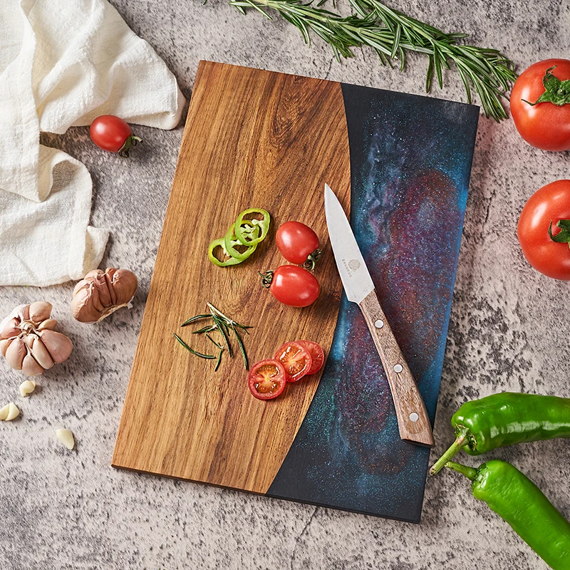 Unique Design Christmas Gift Acacia Wood Resin Cutting Board Serving Tray Board