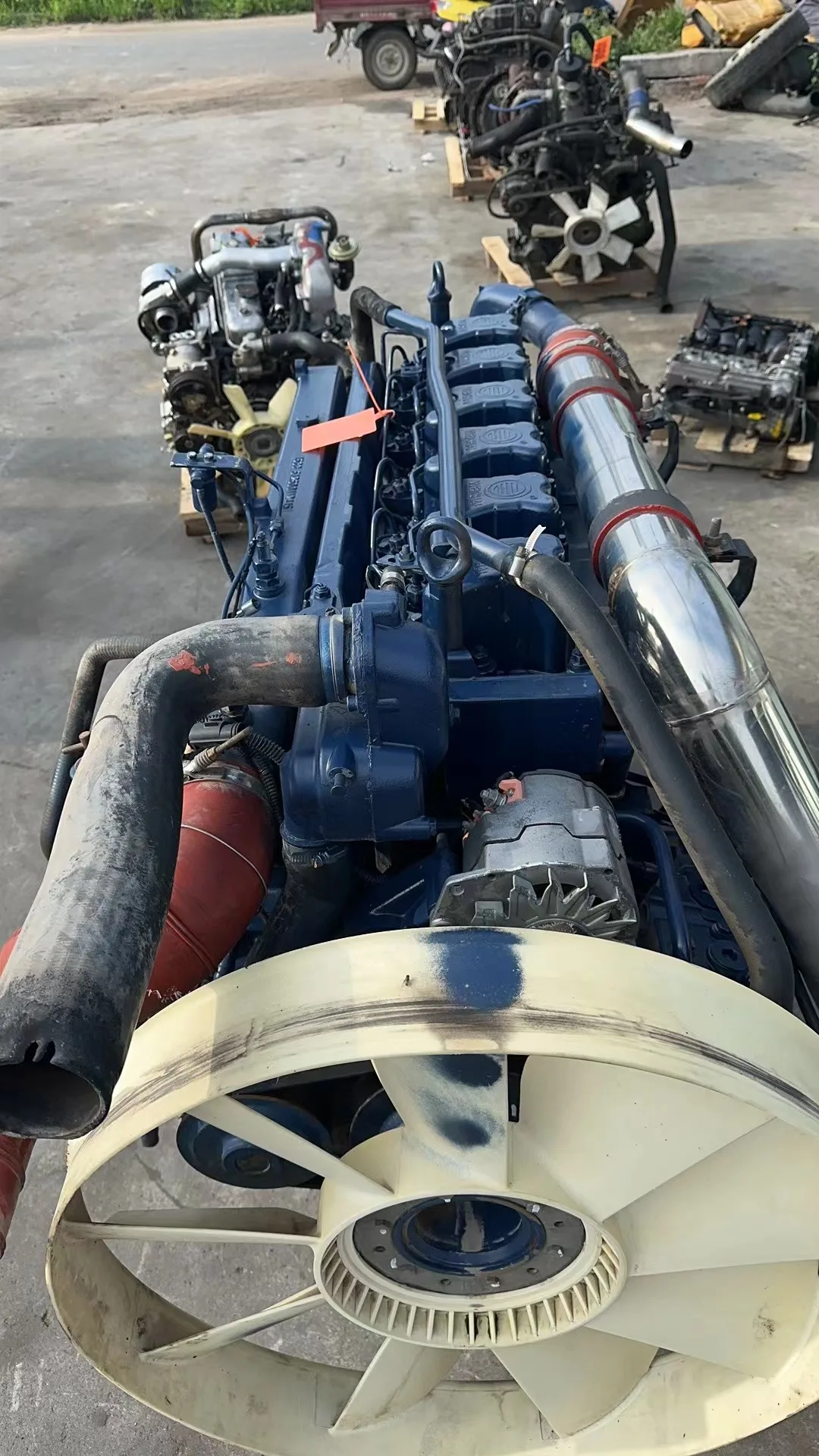 SHACMAN Foton Beiben Weichai original 380 430 HP used low price WP12 diesel engine CNG engine