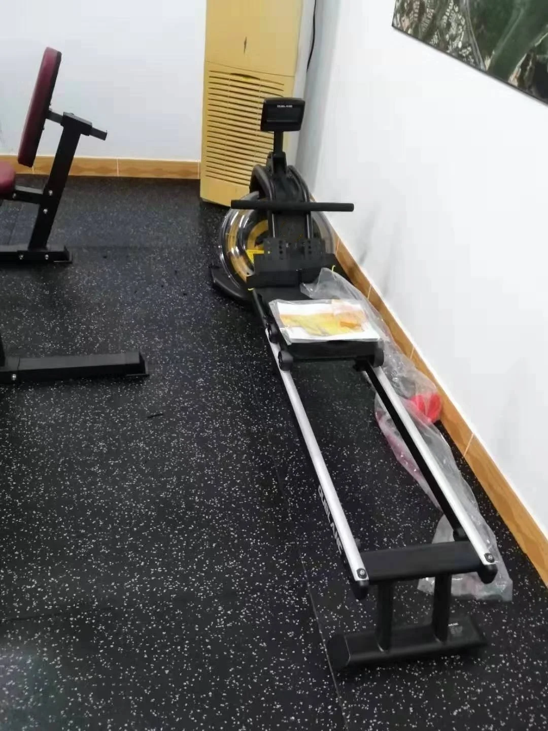 Commercial Indoor Water Rower Seat Rowing Machine Double Track Rower Water Equipment Smooth