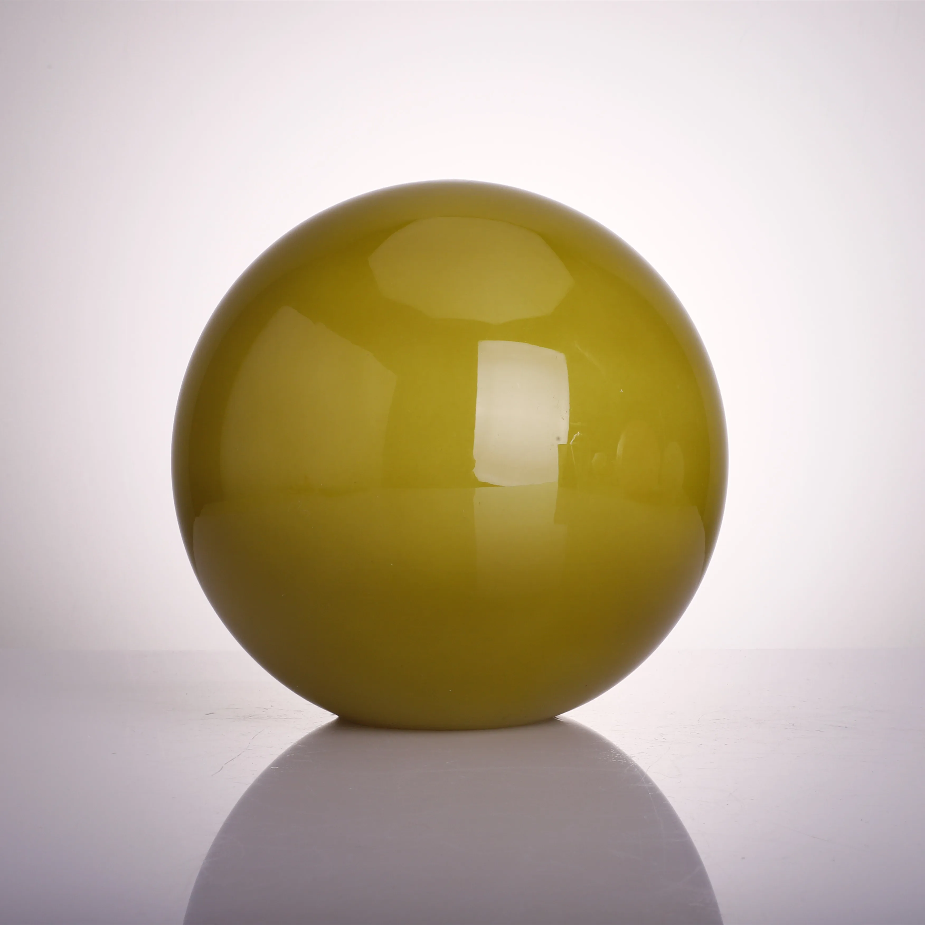 Индивидуальный современный подвесной светильник из боросиликатного шара с матовым стеклом