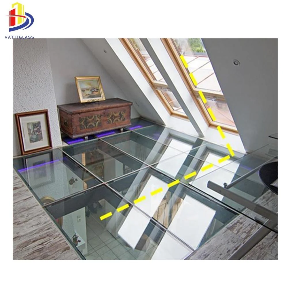 Low-e insulation laminated glass for outdoor roof