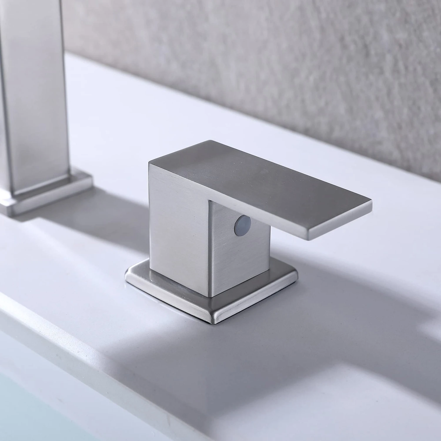 Bathroom 3 Hole Widespread 8 Inches Faucet cUPC Certified Lead-Free Brass Bathroom Sink Faucet