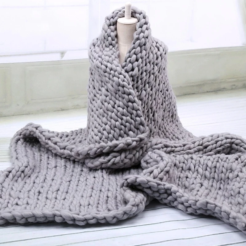 Wholesale chunky weighted giant yarn big knitted zhejiang blankets sthick wool cable knit throw blanket