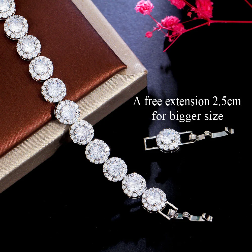 Glittering Round Iced Out Cubic Zircon Pave Silver Color Women Wedding Bridal Engagement CZ Tennis Bracelet for Brides Jewelry