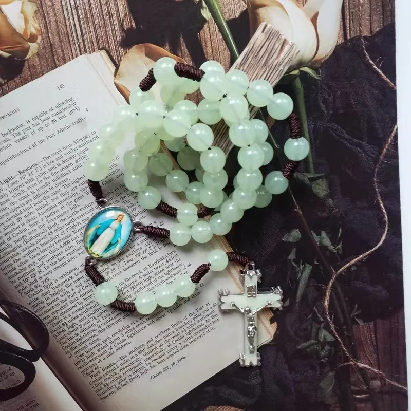Hot Selling acrylic luminous beads cross rosary necklace Madonna Crucifix Pendant Jewelry Necklaces luminous rosary