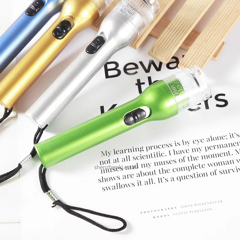 Household Flashlight Strong Light Home Outdoor Portable Flashlight Plastic Small Flashlight Manufacturers Direct Sales