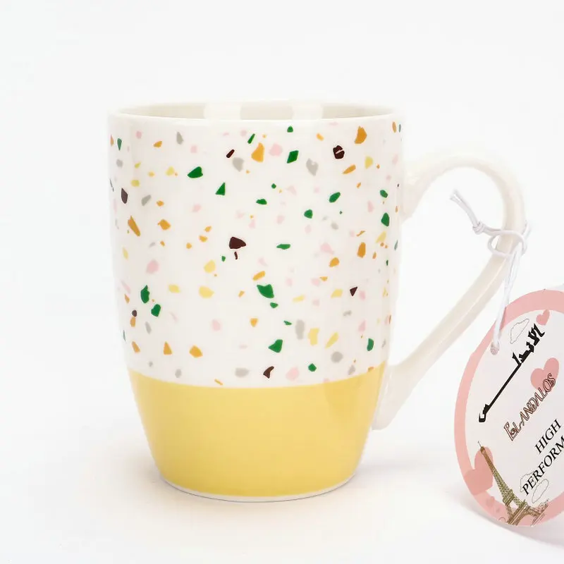 A Color Box Cup 10 Oz Gift Set Mug Ceramic & Enamel,ceramic Porcelain,coffee Mugs White and Black Horn Shape for 4 Users Decal