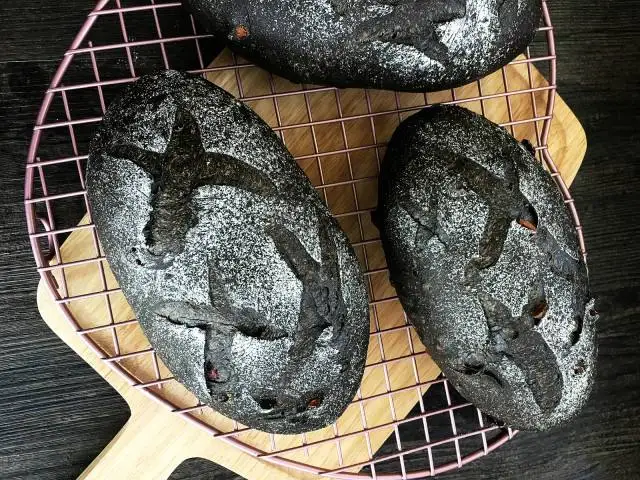 Порошок черных кальмаров для еды
