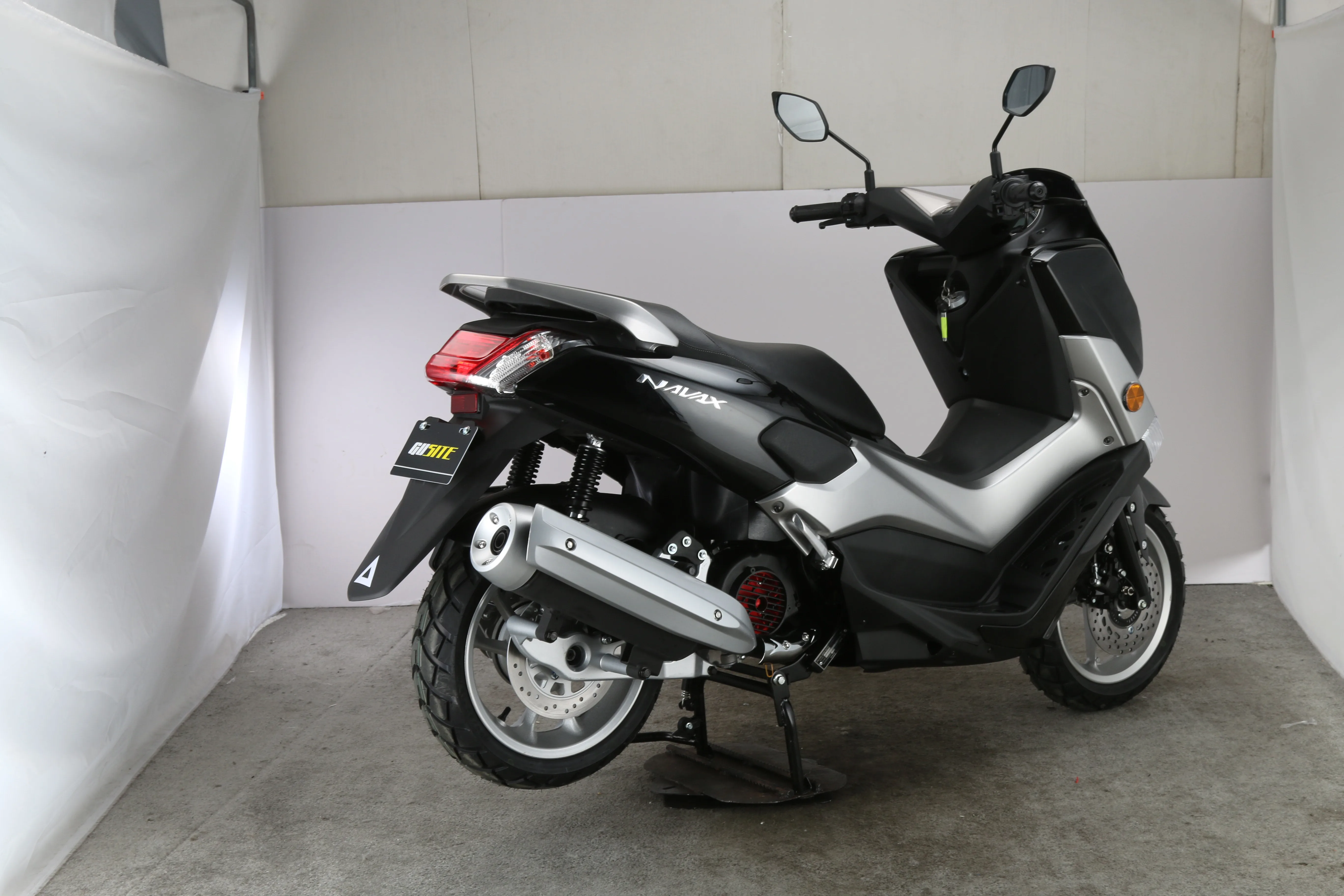 2022 big tire 150 180cc GAS motor scooter 15L fuel  gas scooters for adult