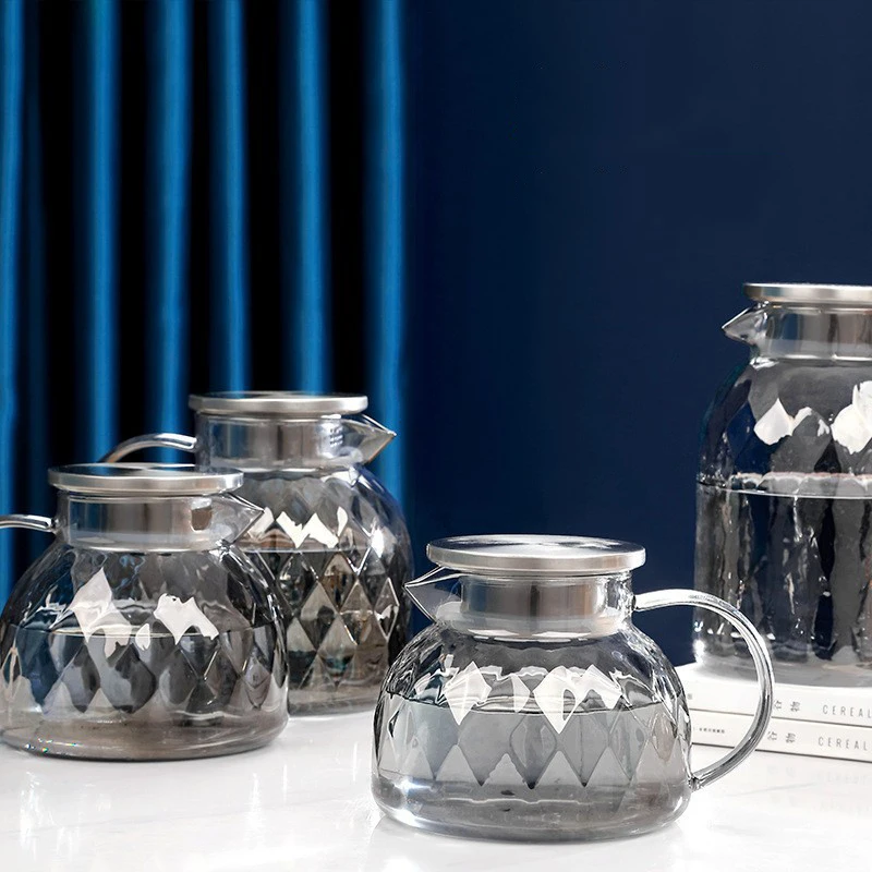 High Quality 800ml 1000ml 1500ml 1800ml insulated High Borosilicate glass water jugs