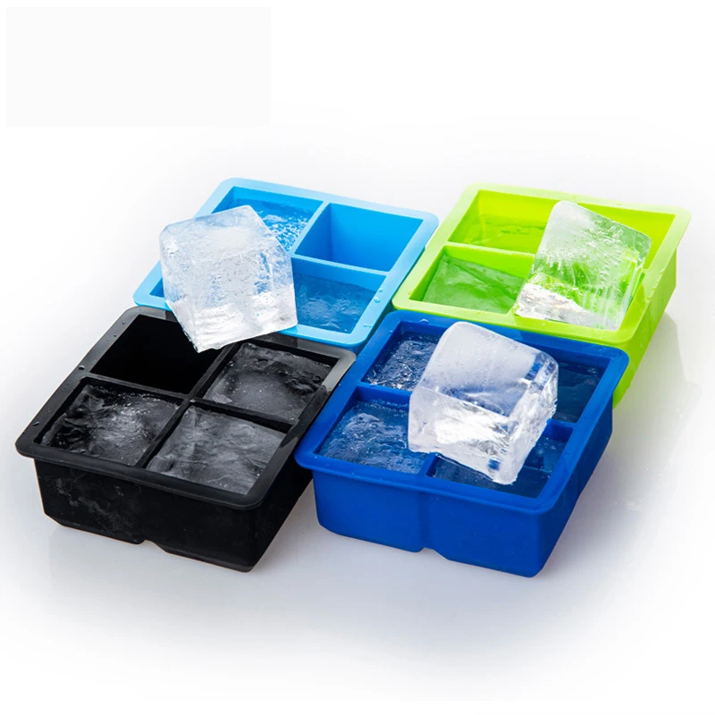 Customized 2022 Summer Food Grade 4 Grid Square Silicone Big Ice Cube Trays Ice Cube Mold