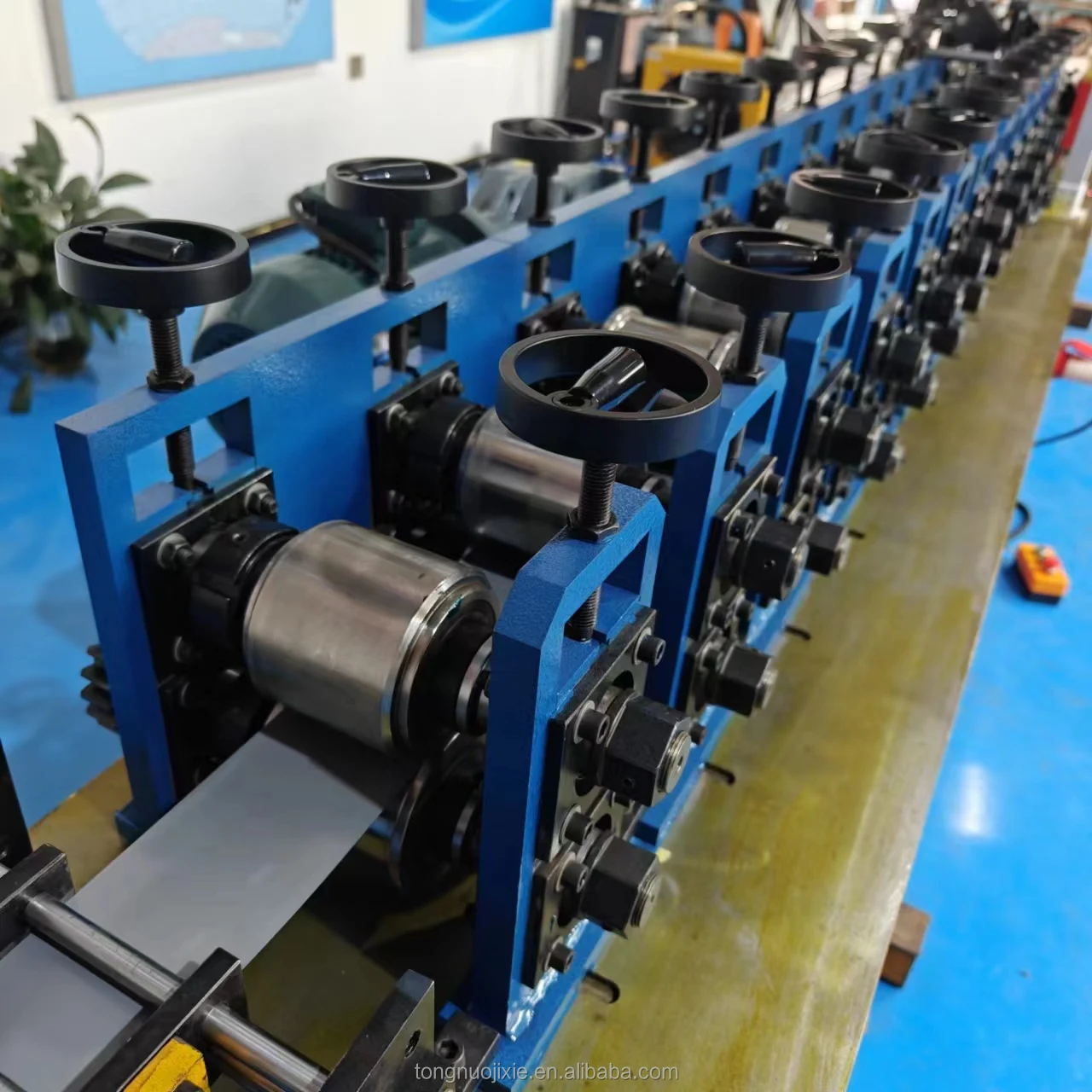 u keel production line c light steel keel roll forming machine double lines combined keel machine