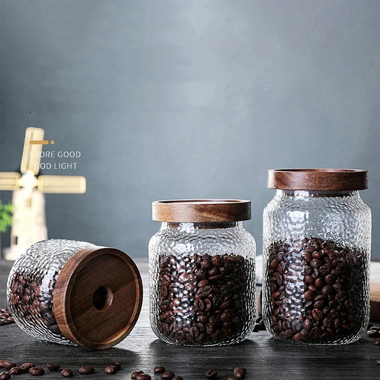 Wholesale Customization transparent bottles wide mouth Borosilicate Glass Food Storage Jars Glass With wooden Lid