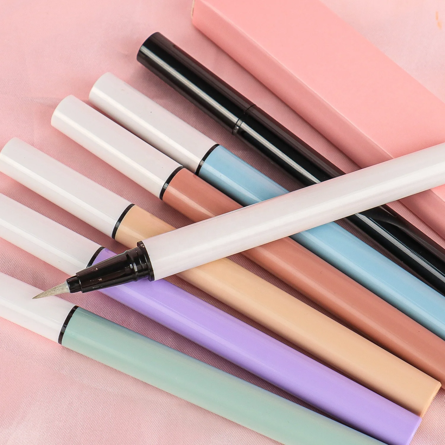 New Colorful Liquid Eyeliner Glue Pen Water Activated Eyeliner Blue White Eyeliner