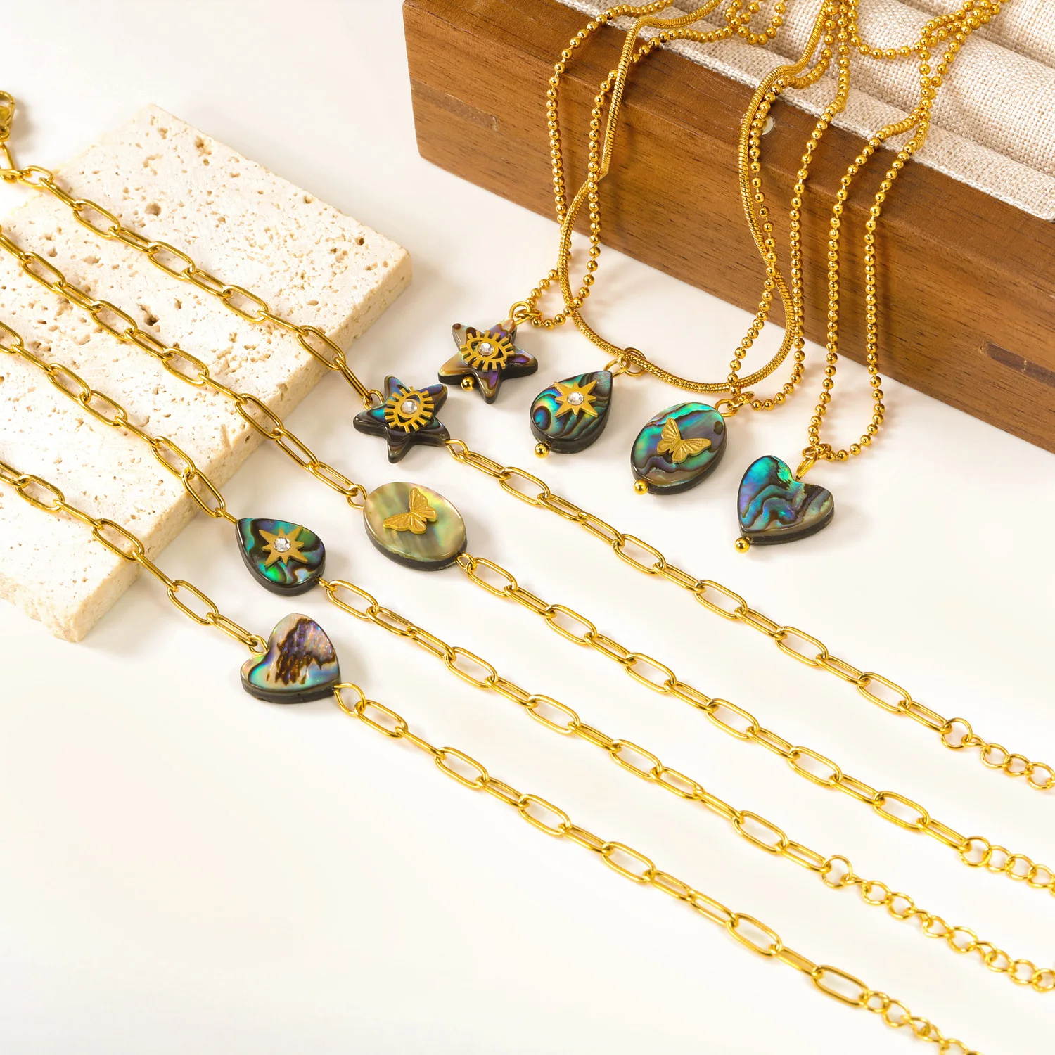 Fashion everything sweet cool niche Instagram wind Abalone shell necklace personality elements dazzling shell jewelry set