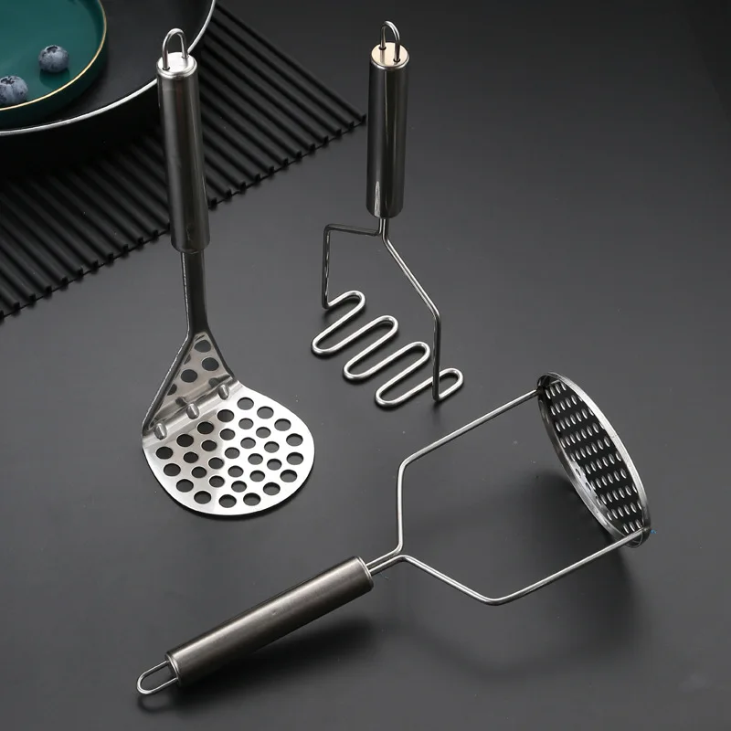 Kitchen Tools Stainless Steel Potato Vegetable Masher Baby Food Masher with Hook Handle Convenient Placement