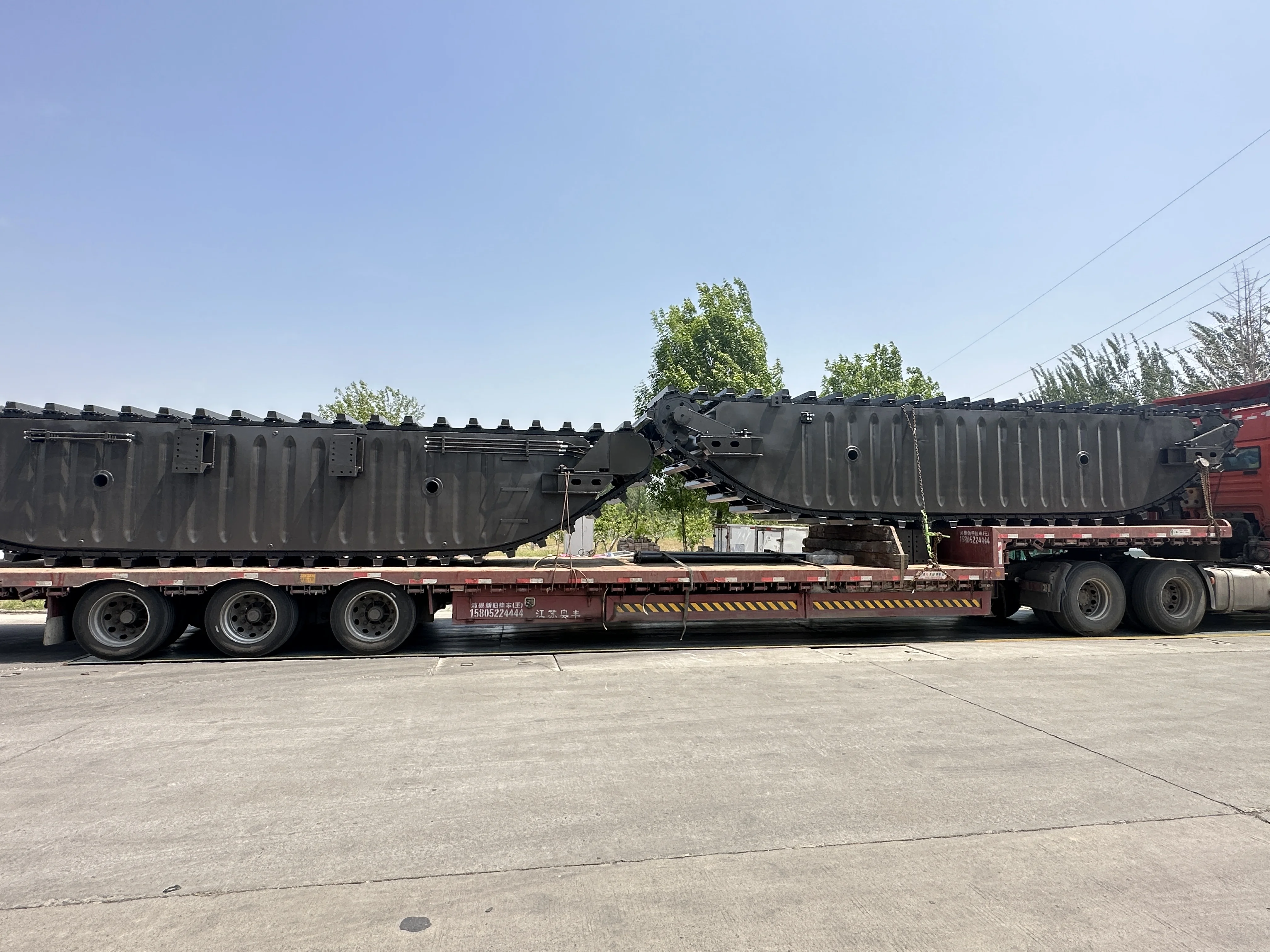 Pontoon for Amphibious Excavator deep water dredging pontoon manufacture cheap price