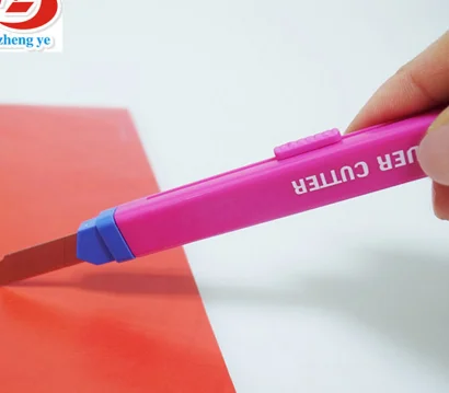 High Quality Mini Color Staple Remover With Knife