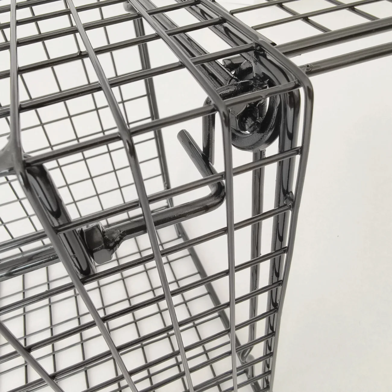 Pest Control Automatic High Quality  Best Seller Wholesale Humane Live Animal Trap Cage Rabbits Trap Dog Fox  Cage Trap