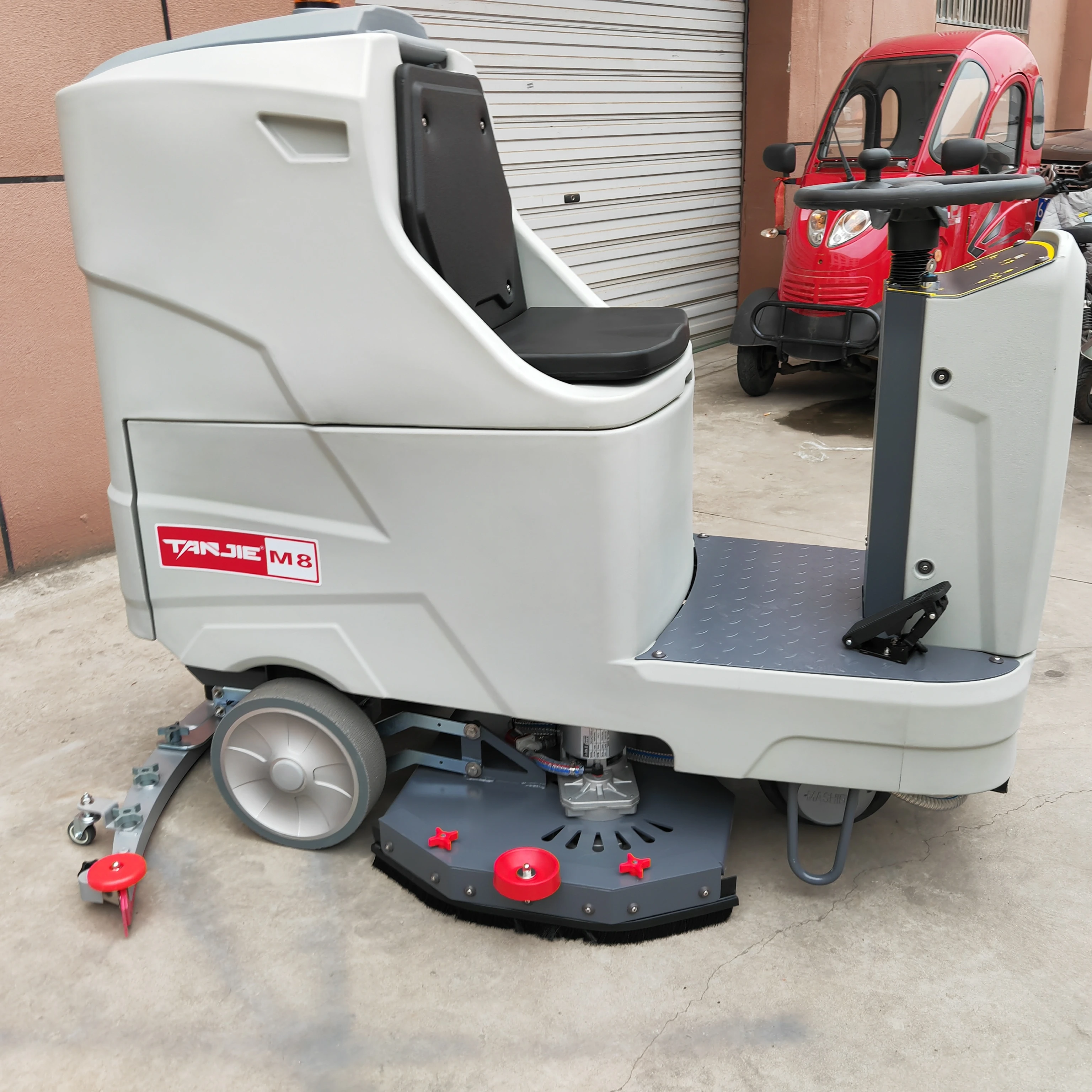 TAN JIE M8  Rride on Floor Scrubber Cleaning Machine Scrubber Dryer Floor Cleaning Machine Equipment Washing Scrubber