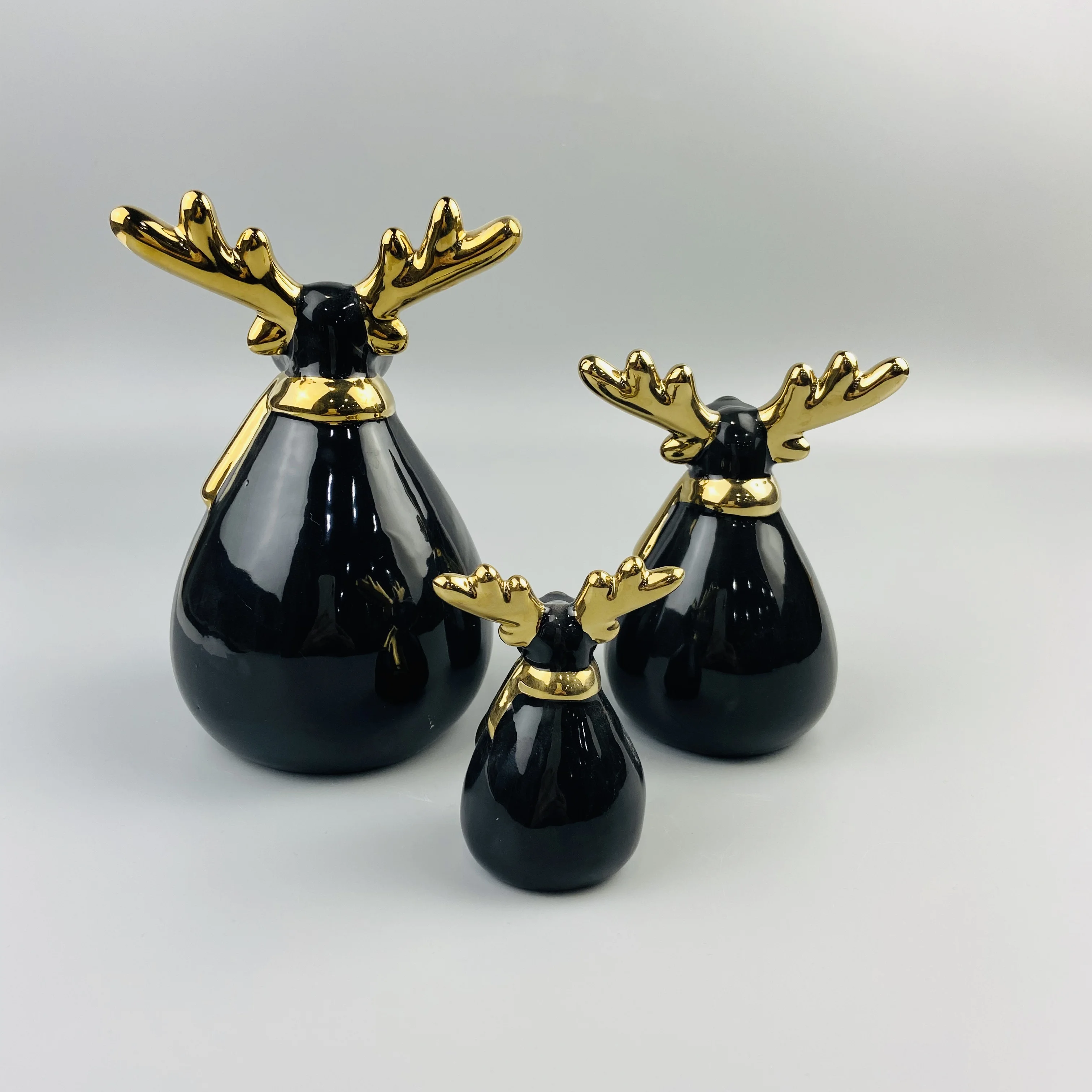 
Newest ball shape body black ceramic deer ornament with gold antler 