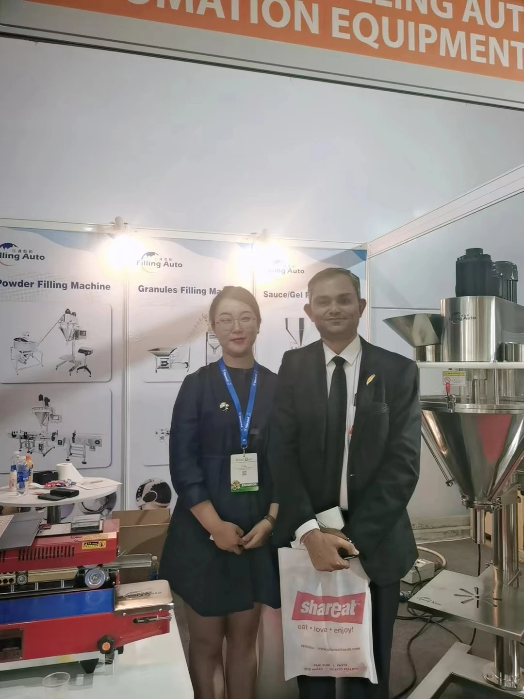 FILLING AUTO Highly Accurate Semi-Automatic Powder Filling Machine for Powder, Flour, Spices,Sugar,Granules