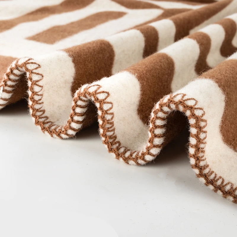 HengTai New Trend 625gsm 100%wool Blanket Heavy 130*170cm Wool Blankets Woven Throw Blanket For Winter