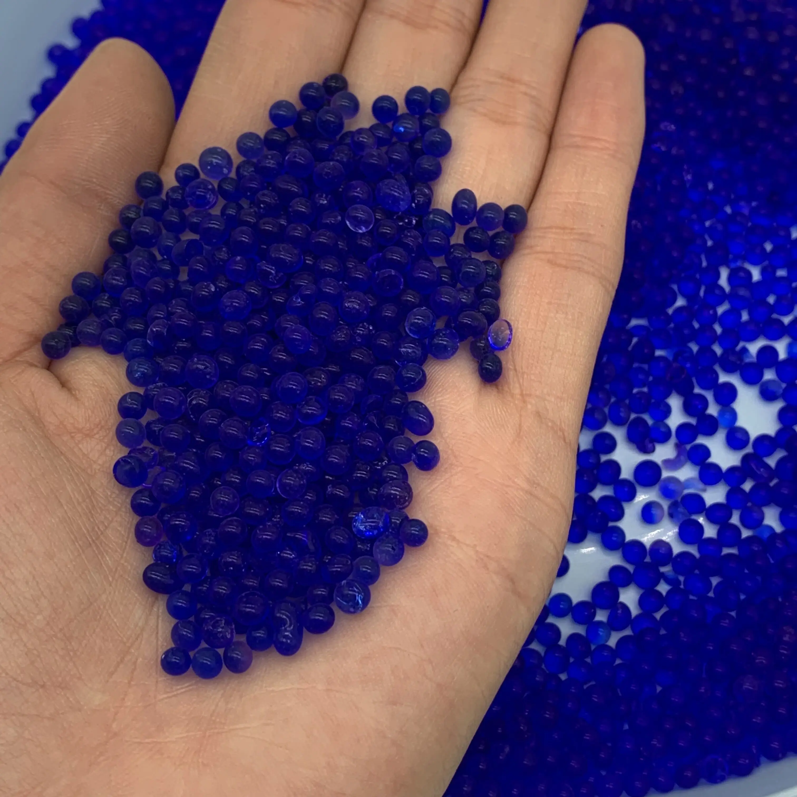 High Absorption Color Changing Blue Silica Gel Desiccant Gel Silica Blue Crystals Beads