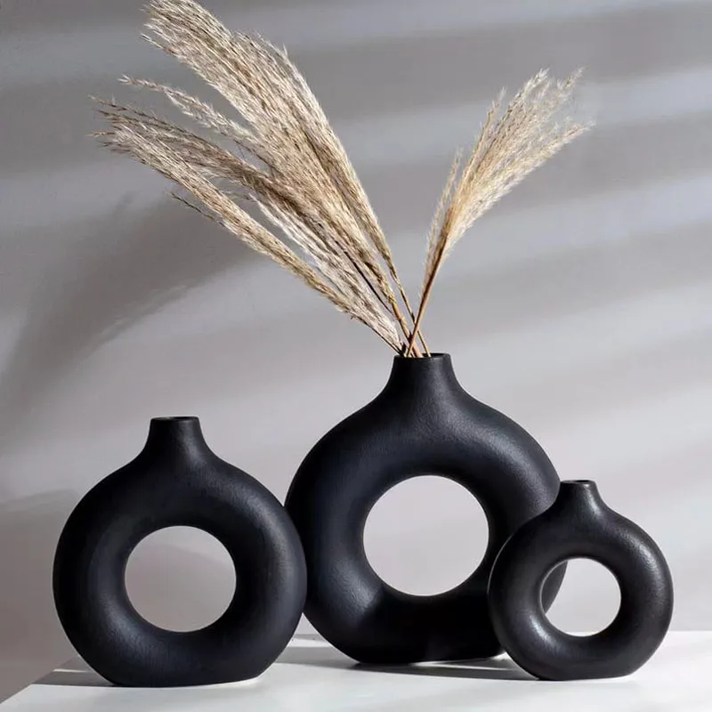 modern minimalist flower vase home decoration circular hollow black rustic modern ceramic vase round ring donut vase