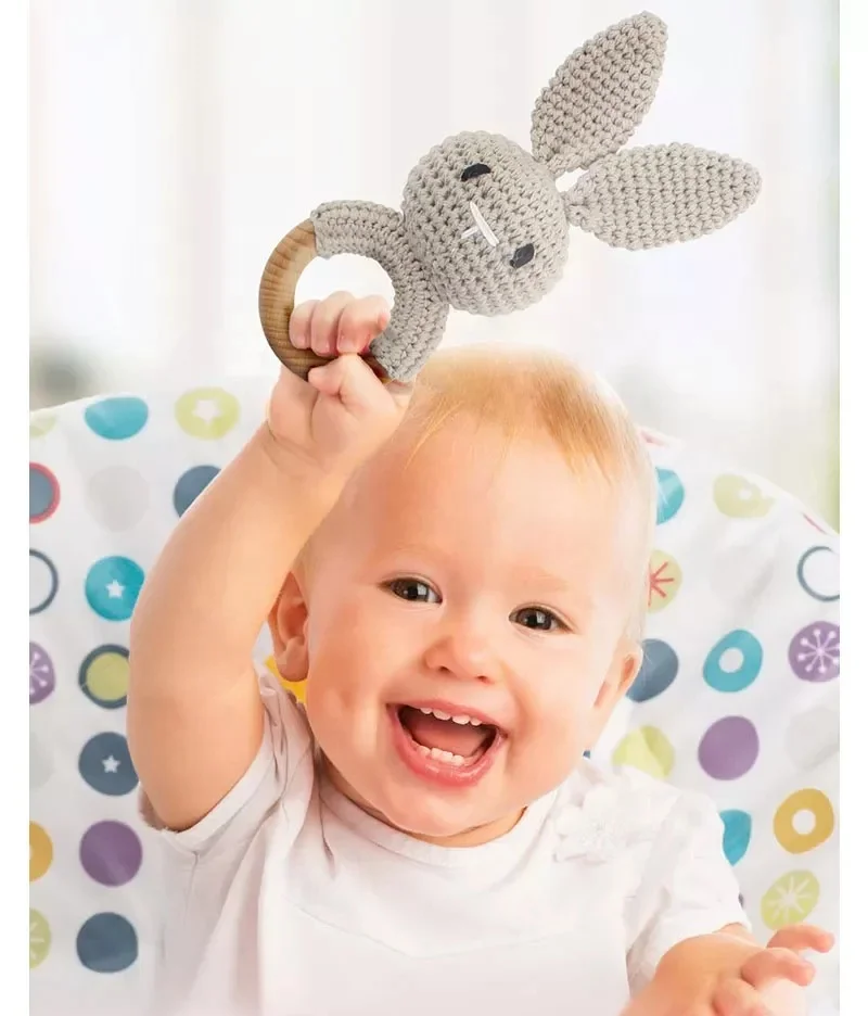 YLX Hot sale Natural Safety Handmade Wood Baby Cute Rabbit Animal Ring Rattle Teethers Wooden Teething Crochet Baby Teether