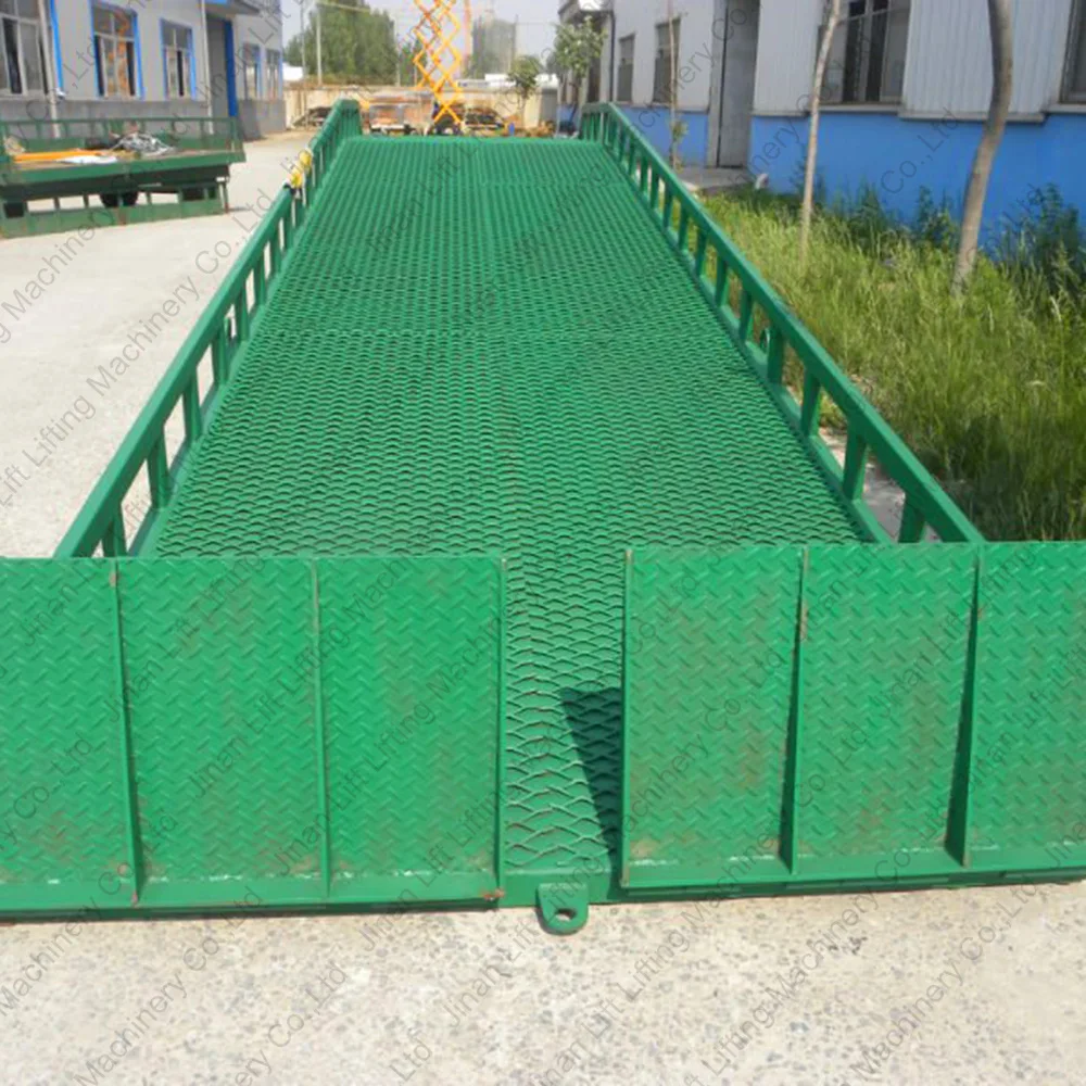 Factory 6ton-20ons hydraulic mobile container access ramp adjustable truck movable ramp for forklift loading ramps