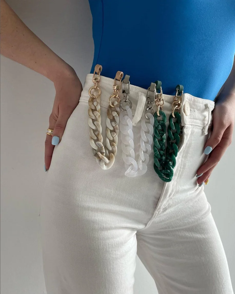 Custom Phone Accessories Blank Clear Thick Acrylic Chain Hanging Mobile Phone Charms Chain for iPhone 14