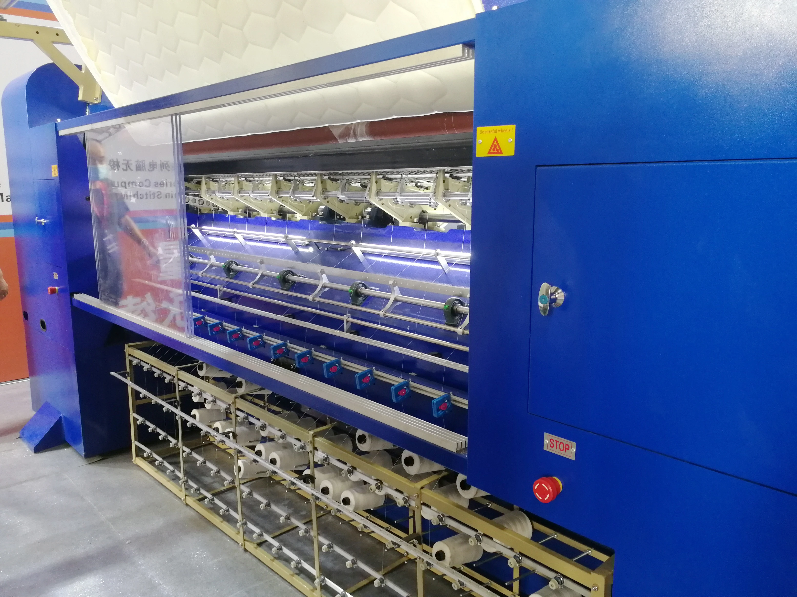 Yuxing Most Popular High Speed Quilting Machine Chain Stitch with CE and ISO Approval