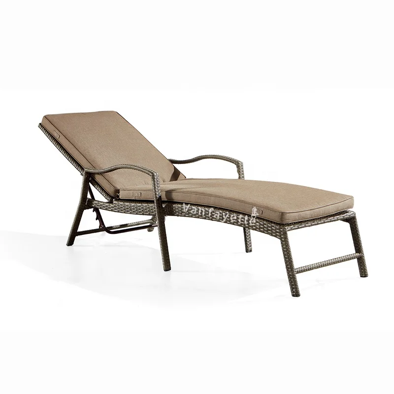 Patio Sunbed Rattan Waterproof Daybed with Arm Rest Ride High Thickness Mattress Soft and Comfortable for Swimming Pool Side