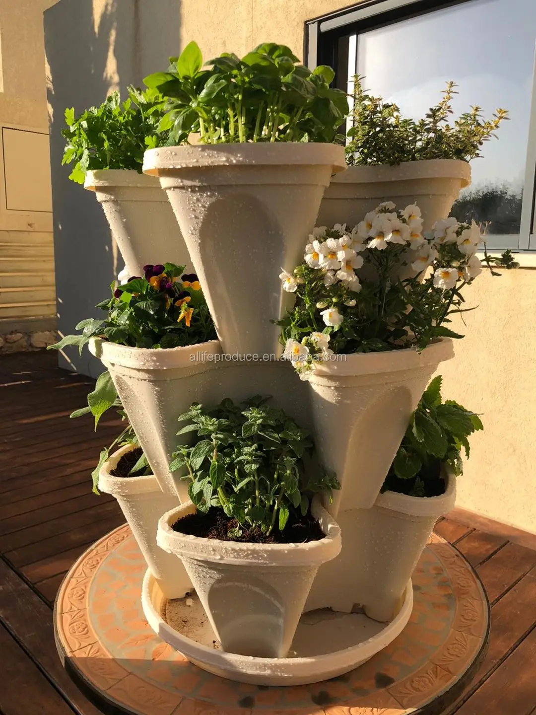 Hydroponic plant pots growing system vertical garden
