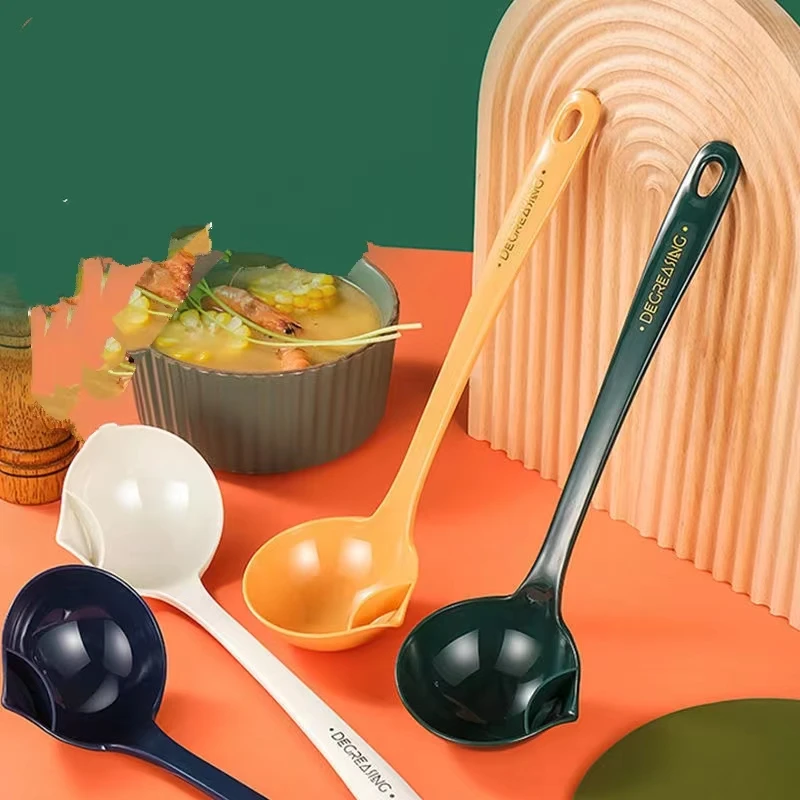 Oil-separating spoon Oil-filtering artifact Household soup drain oil-removing colander Oil-soup separating spoon