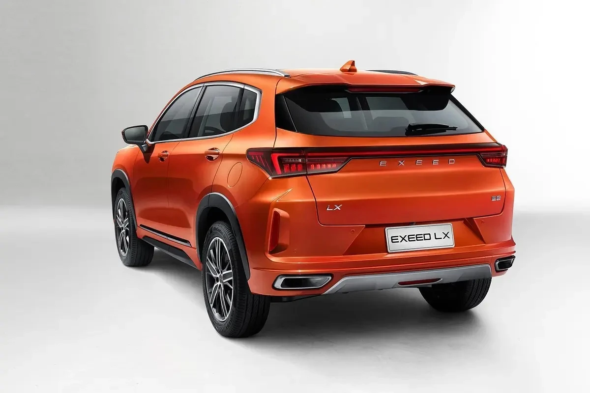 Hot Selling Chinese Brand Chery Exeed Zhuifeng LX 2023 2.0T DCT Petrol New Fuel Car In Stock Car For Sale Exceed Lx 2023 Version