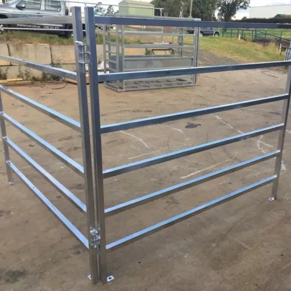 Square pipe sheep panel fence/low carbon steel cattle Hot Dipped Galvanized Metal Panel for Horse Cow pen