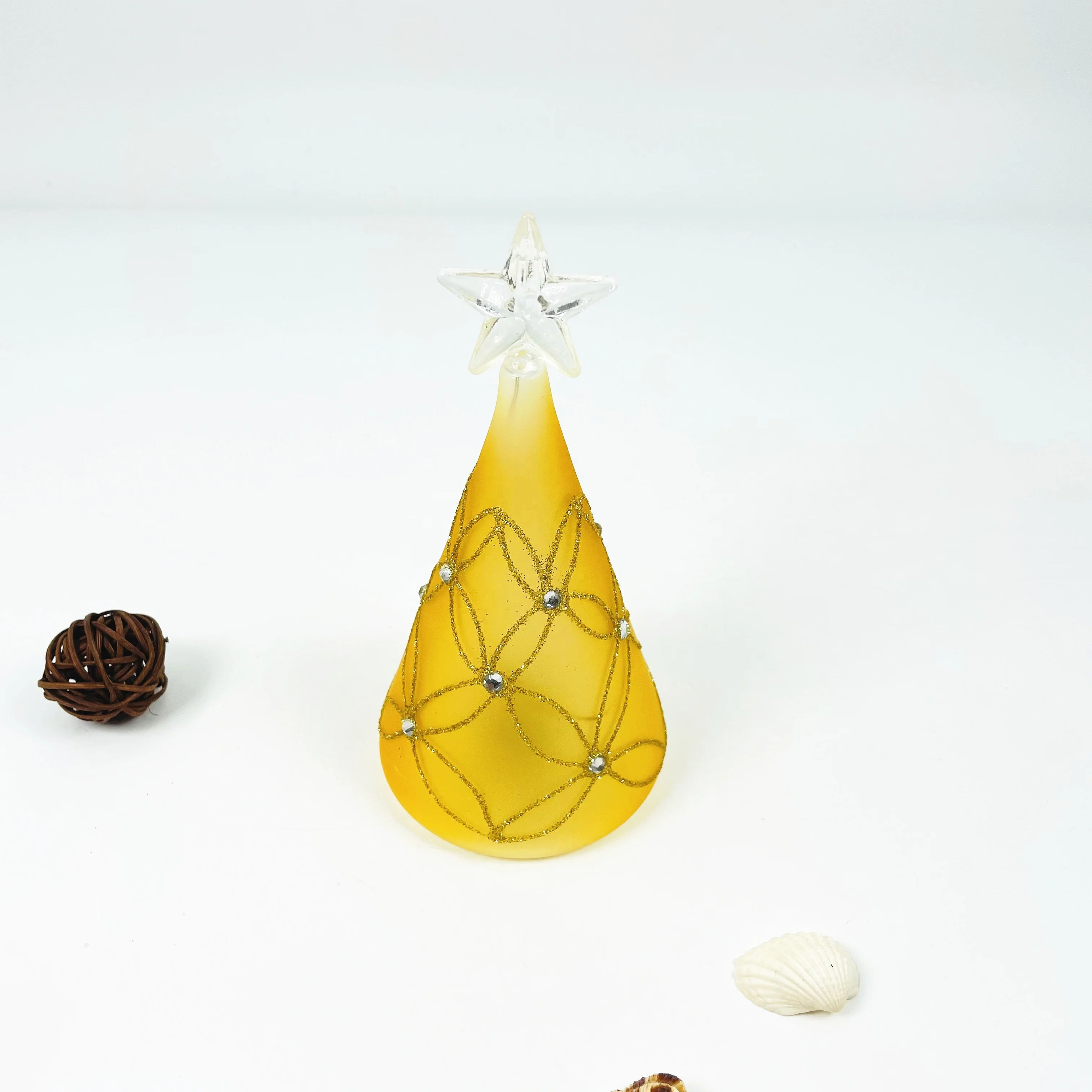 Art design glass Christmas Tree hand blown Christmas tree with star on the top