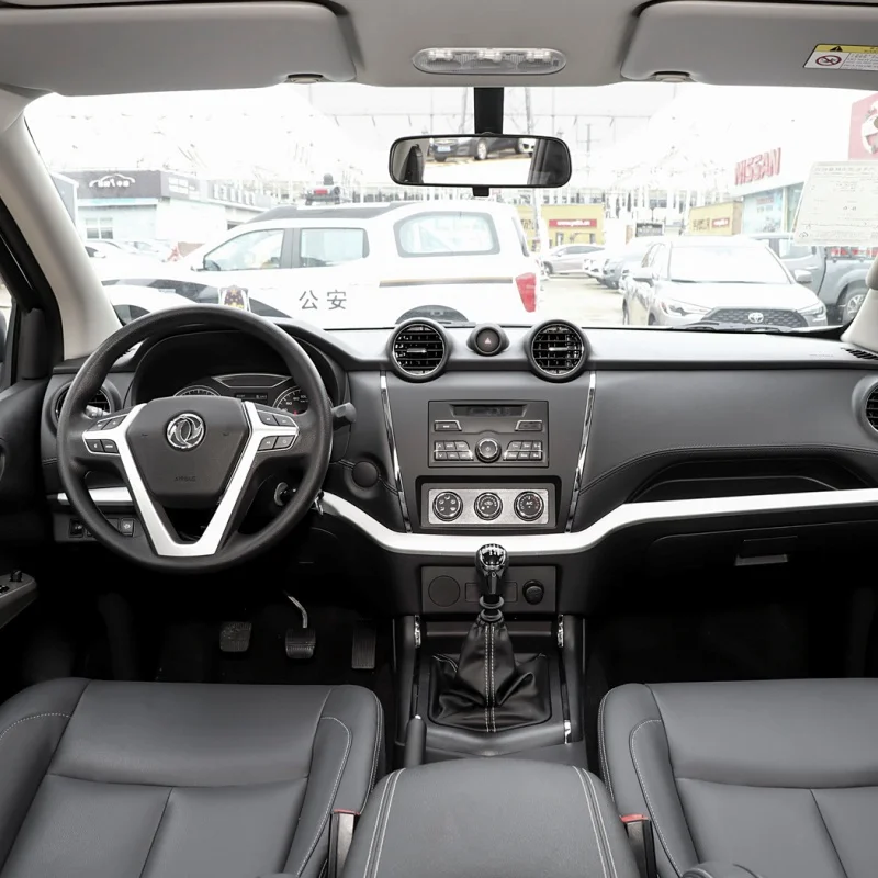 4x4Dongfeng Ruiqi 6 4WD бензиновый пикап с двойной кабиной механическая коробка передач для мини-грузовика левая камера евро-доступна продажа подержанных новых