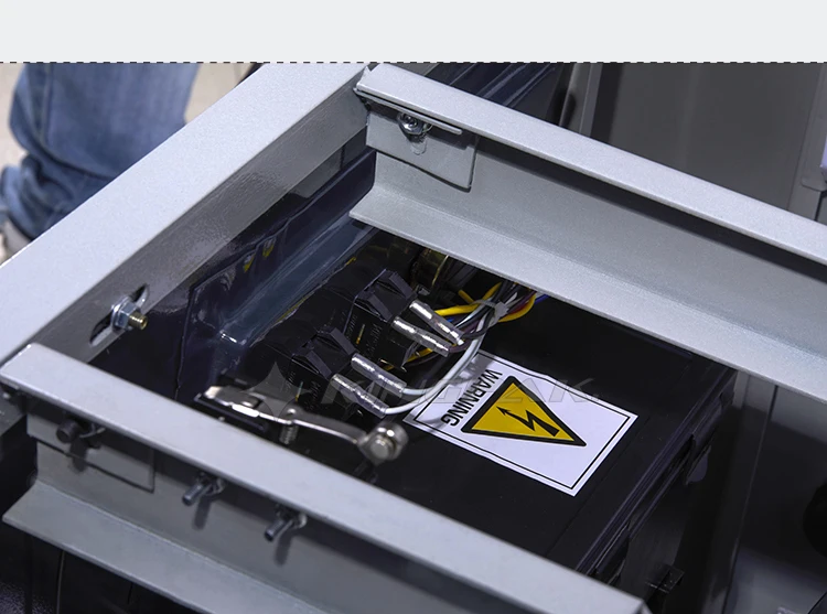 09 Strapping ST900.jpg