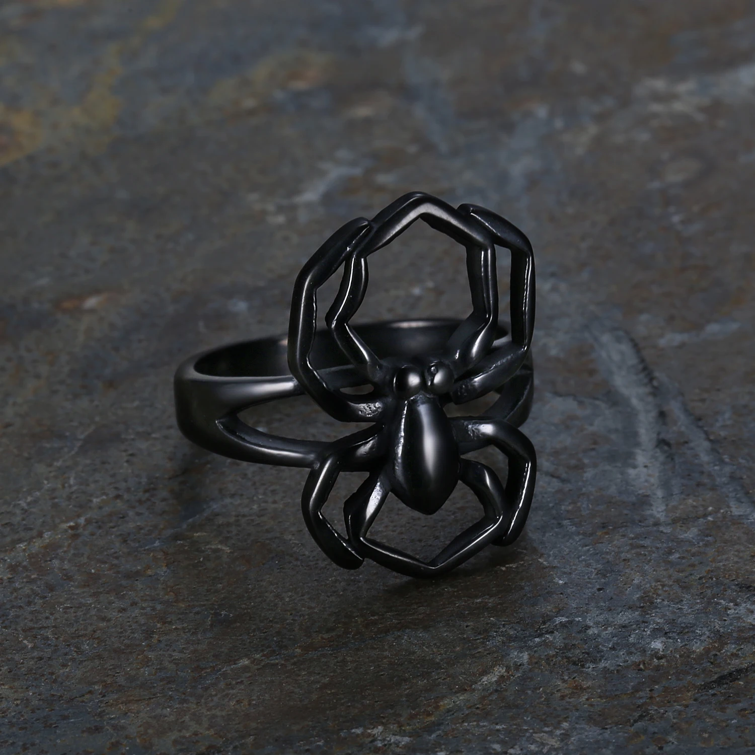 Black Halloween Simulated Spider Finger Ring Titanium steel Gothic Animal insect Ring for Women Men Joke Jewelry