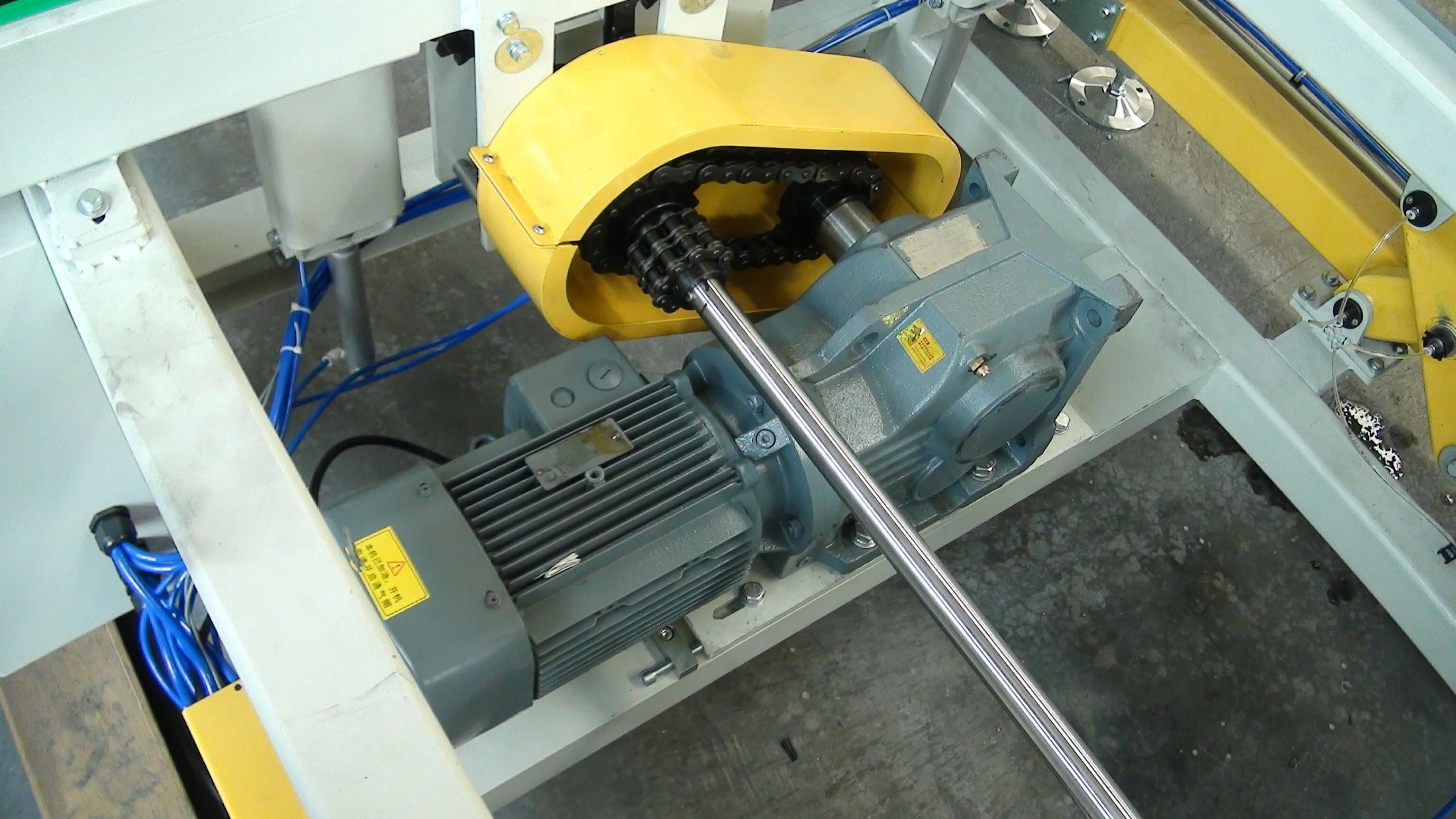 High Quality Wood Pallet Cutting Saw Machine Cross Cut Off Saw With Feeding System