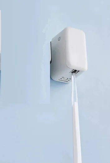 Patented Customized Uvc Sterilization Holder Sterilizing Toothbrush Disinfection Box With Usb Cable Uv Toothbrush Sanitizer