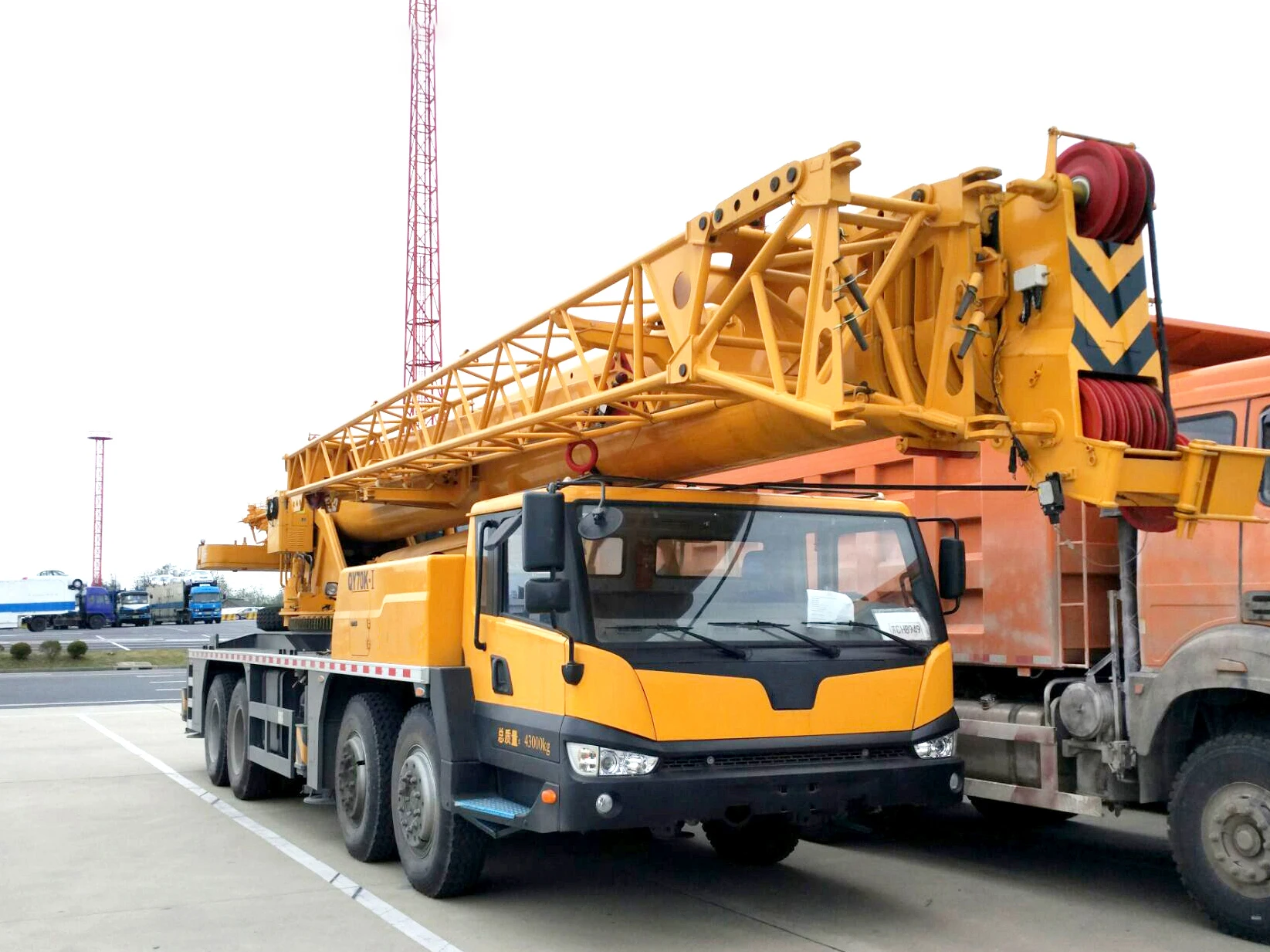 70 Tons New Steel Structure Truck Mobile Cranes