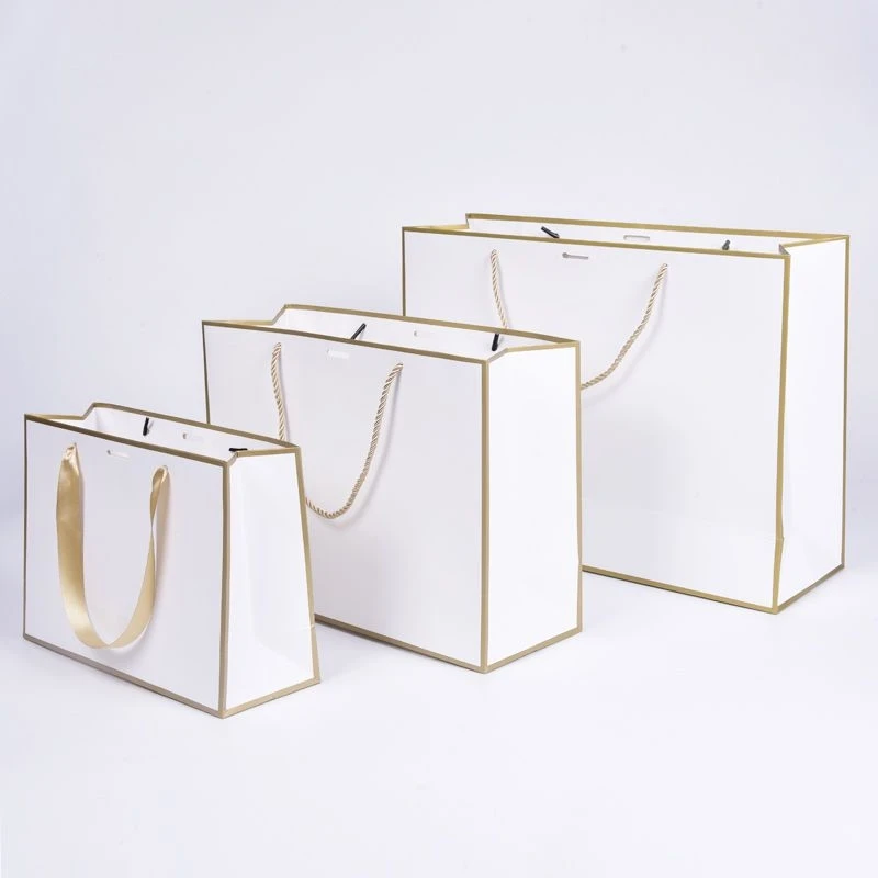 2023 New Style Storage Paper Bag Custom Logo Small Handbag Fine Clothing Wholesale custom gift bags