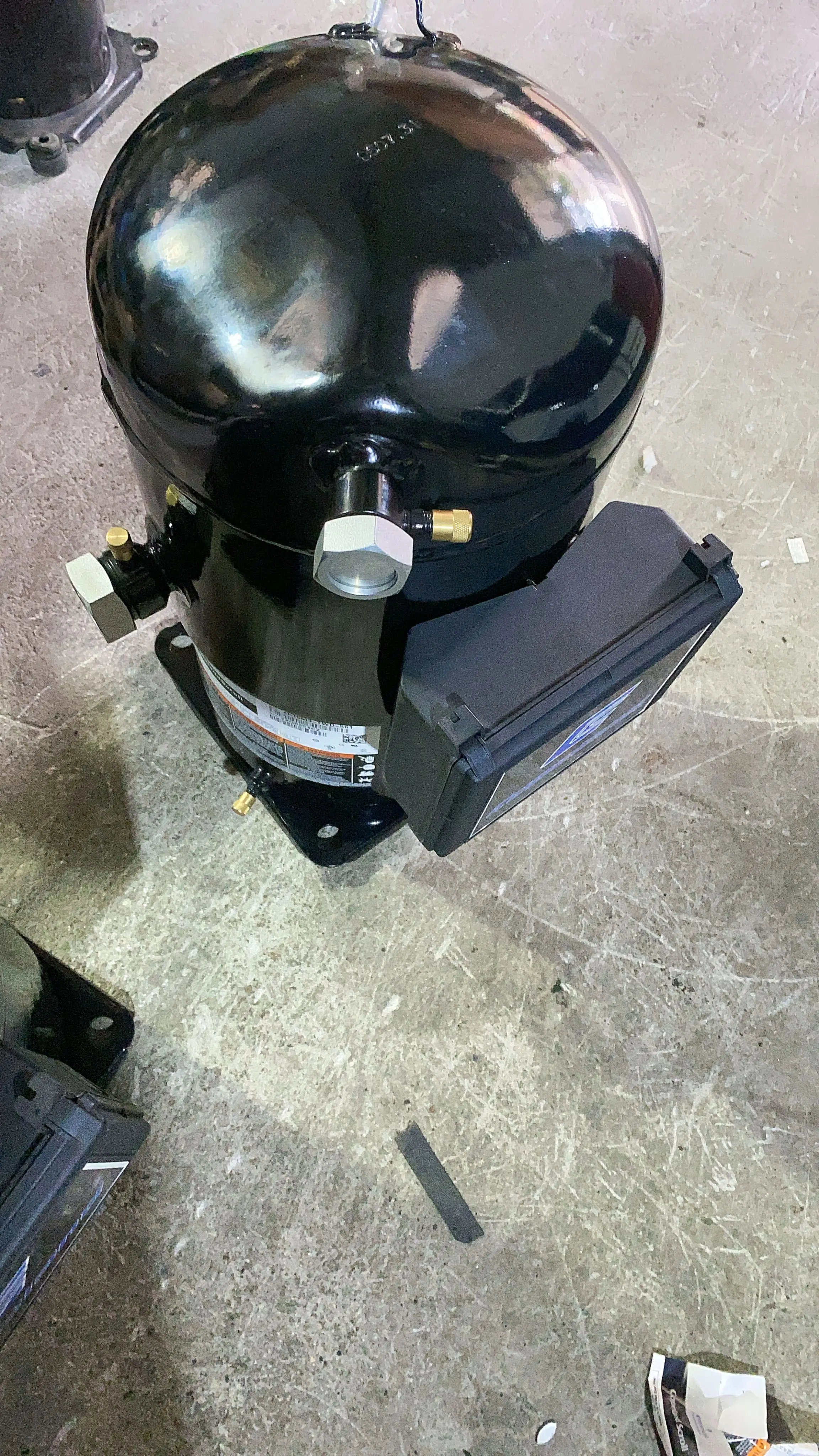 13hp cheap refrigerator compressor Made Air conditioner Scroll Compressor zr16m3-twd-561 zr16m3e twd551 gmcc compressor