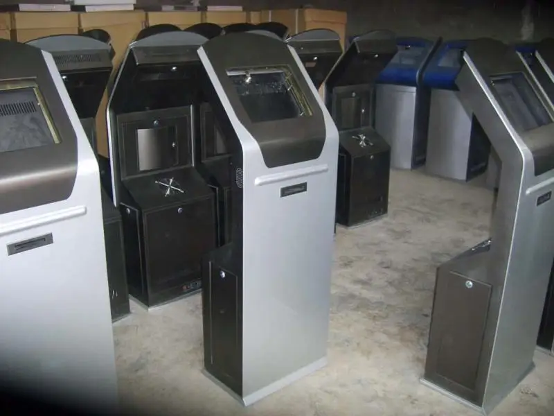 Киоск для очереди с Электронным Сенсорным экраном 17 '/19'/21 5'