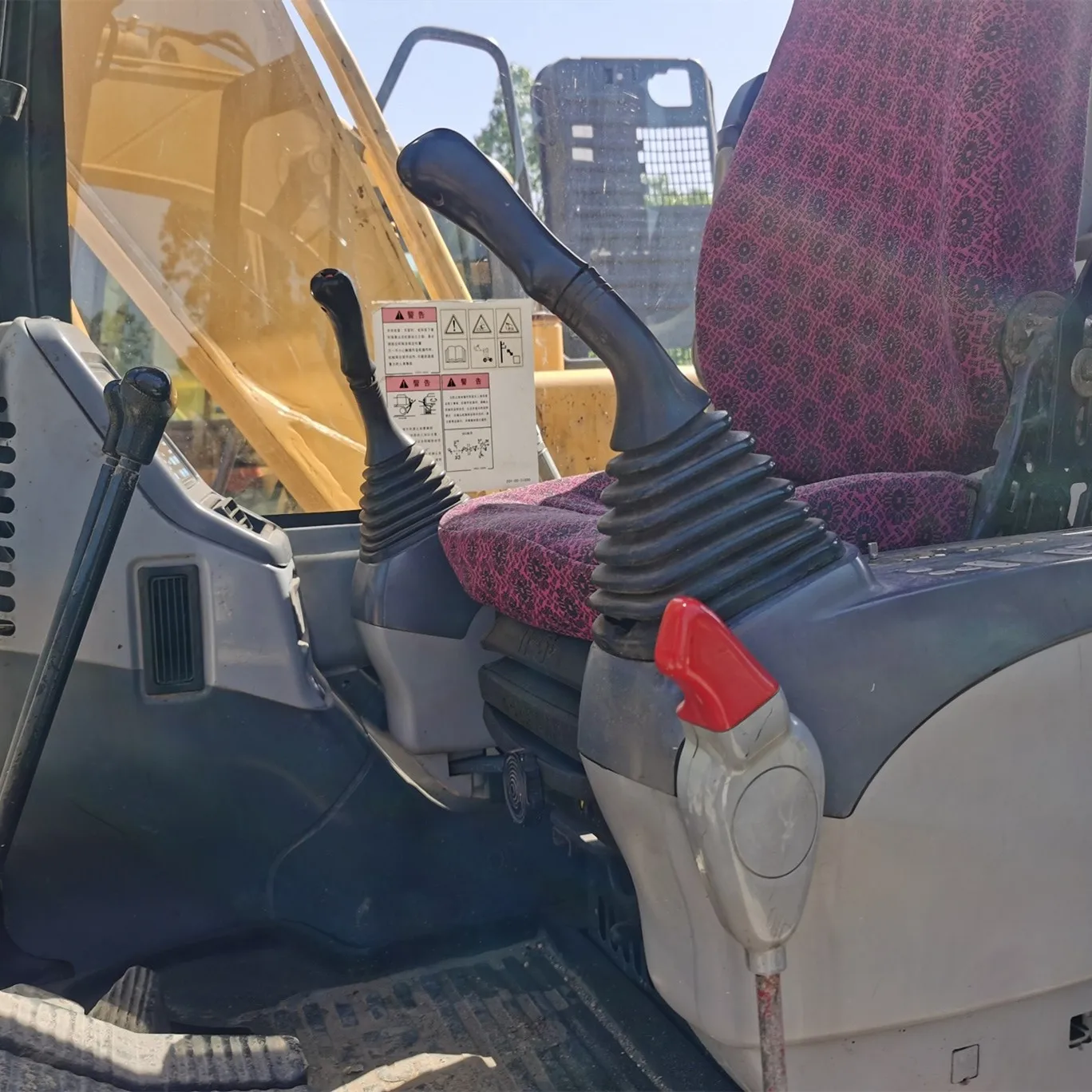 
Hot Sell good condition K0matsu PC130-7 Used Excavator for Sale second hand excavator 