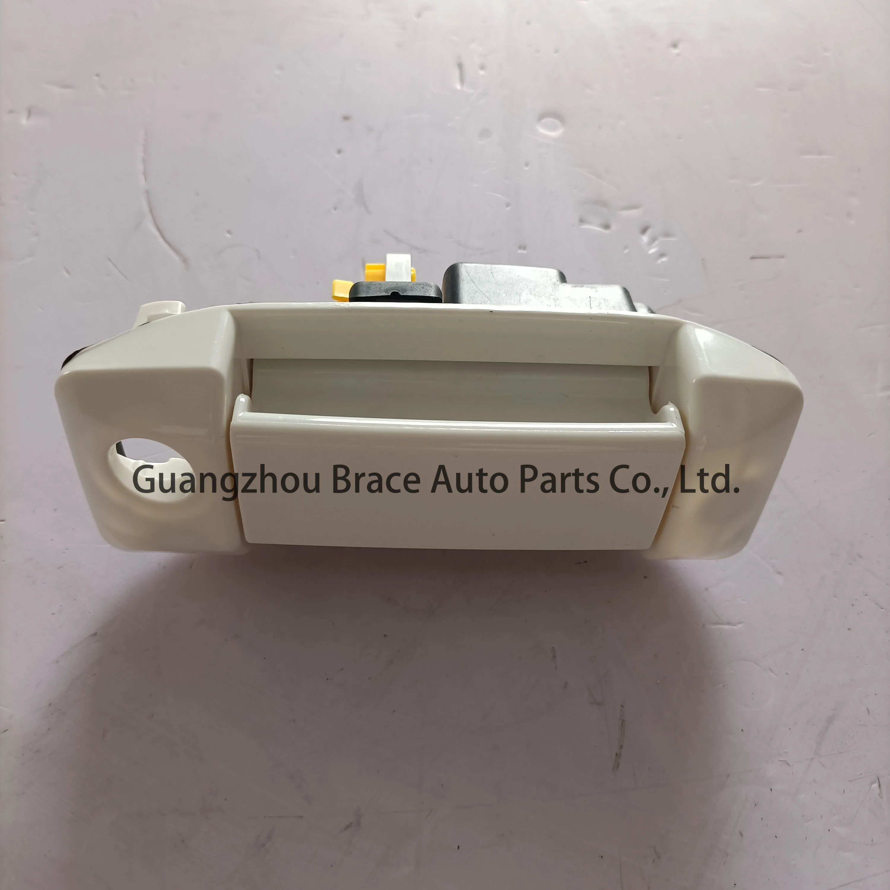 Auto Parts Outer Middle Door Handle for Jinbei Haise H2S 8+1 41765A